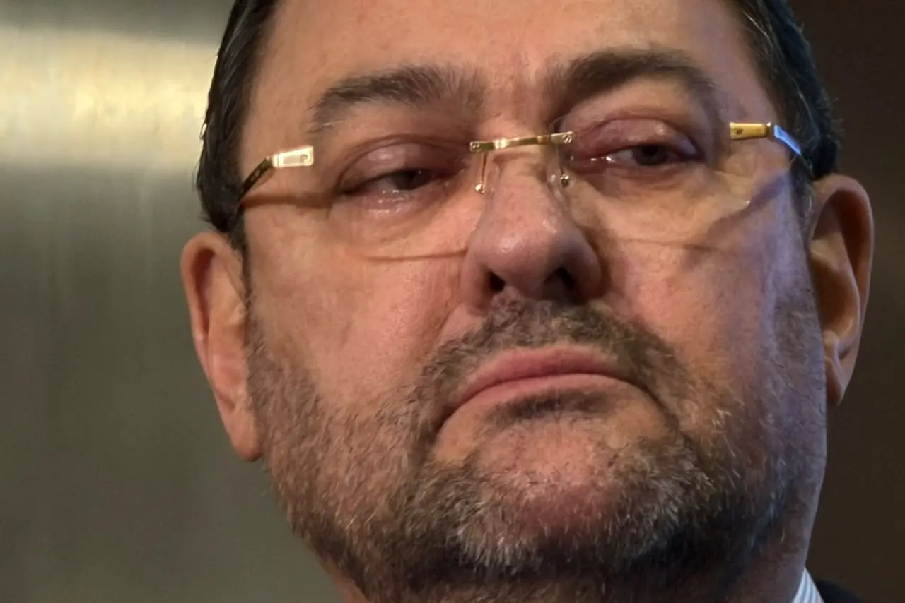 Associação de Jornalismo Investigativo denuncia Fiems por assédio jurídico